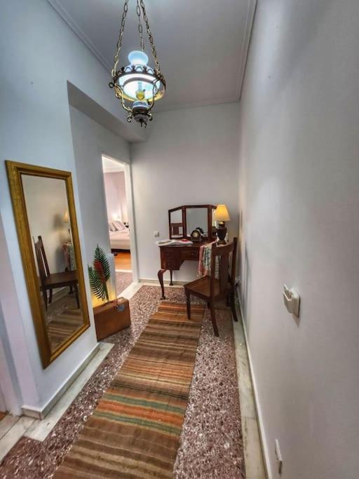 Ilyssos - Boho Stylish Apt- Hilton Area Афины Экстерьер фото